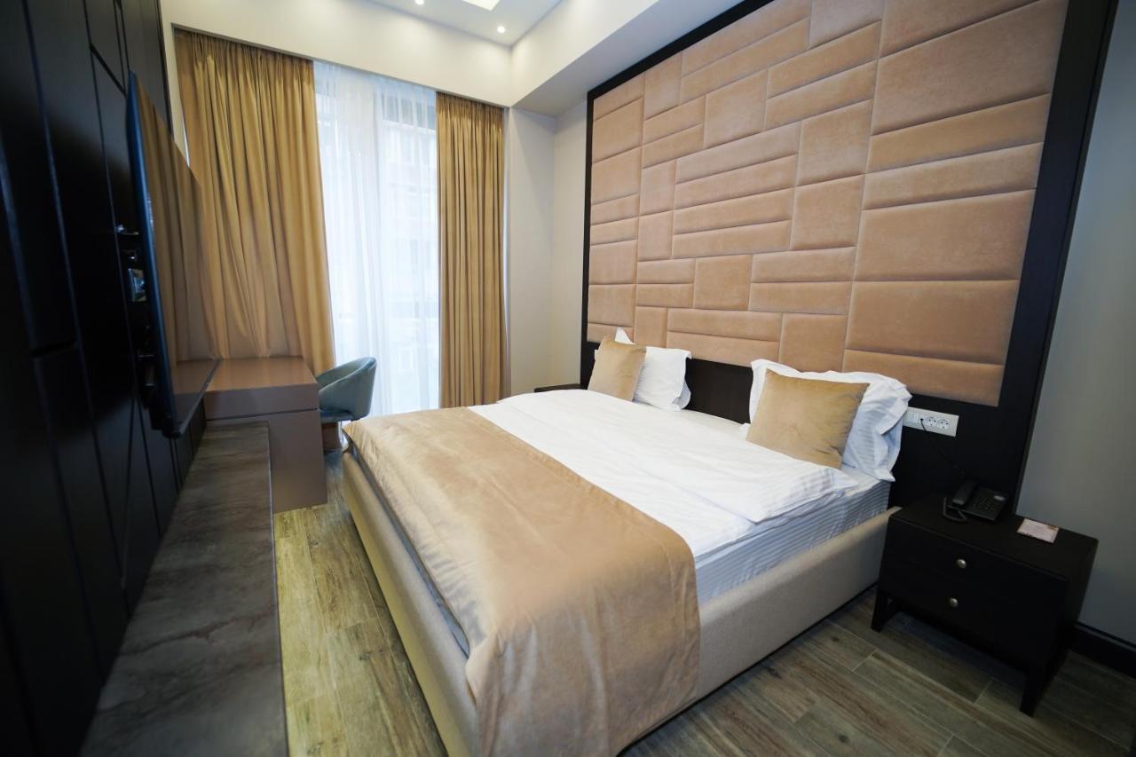 Soho Hotel City Centre Erevan Esterno foto
