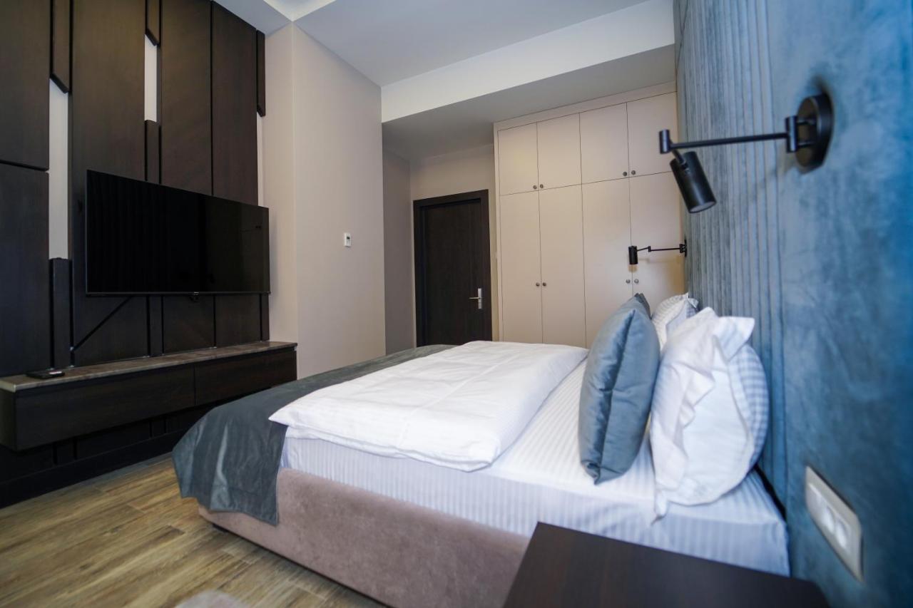 Soho Hotel City Centre Erevan Esterno foto