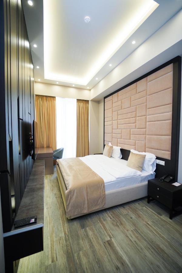 Soho Hotel City Centre Erevan Esterno foto